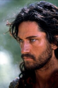 El actor Gerard Butler como Ewan McCabe en "Enamorado de su enemiga" de Maya Banks